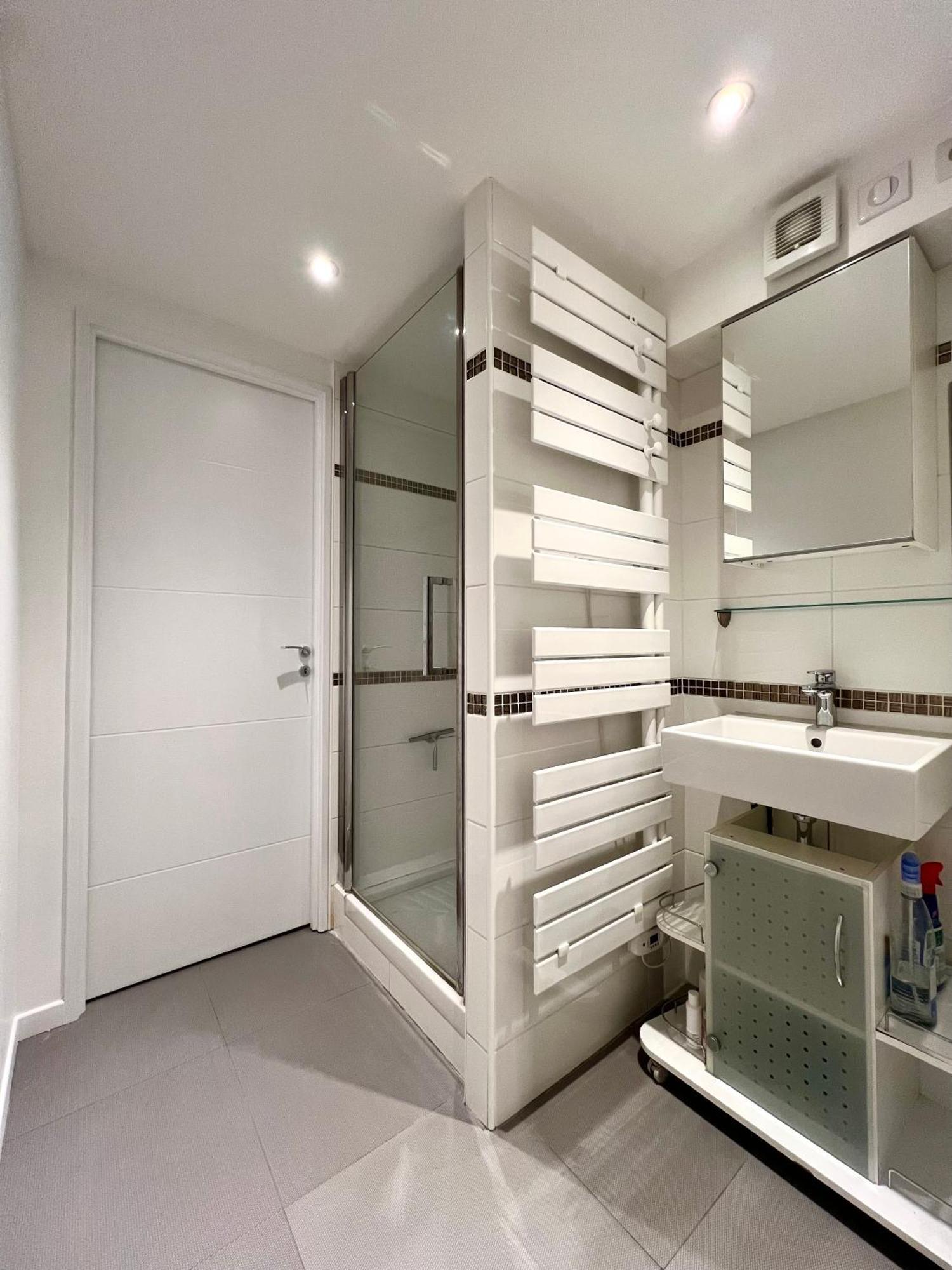Apartamento La Sapiniere, Duplex De Charme Hermanville-sur-Mer Exterior foto